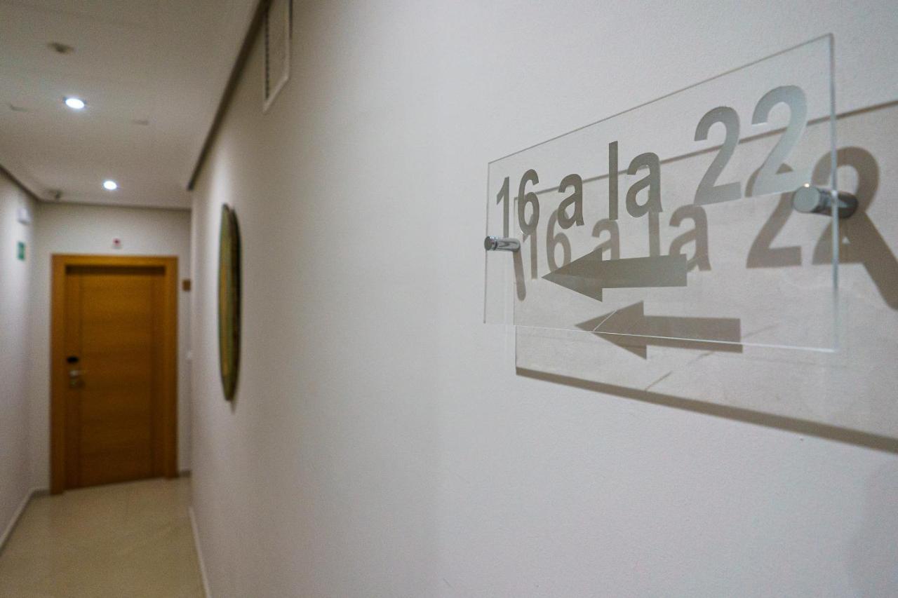 Hostal Acueducto Los Milagros เมรีดา ภายนอก รูปภาพ