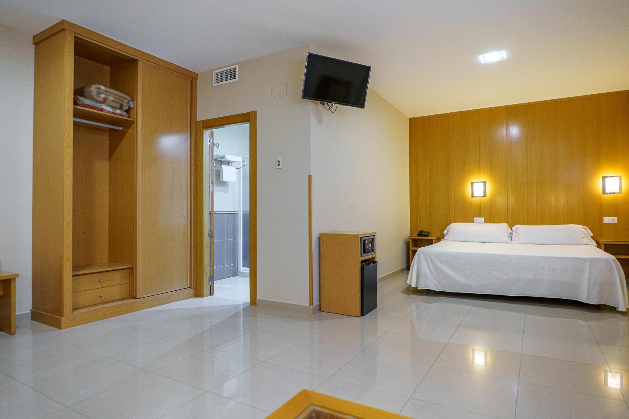 Hostal Acueducto Los Milagros เมรีดา ภายนอก รูปภาพ