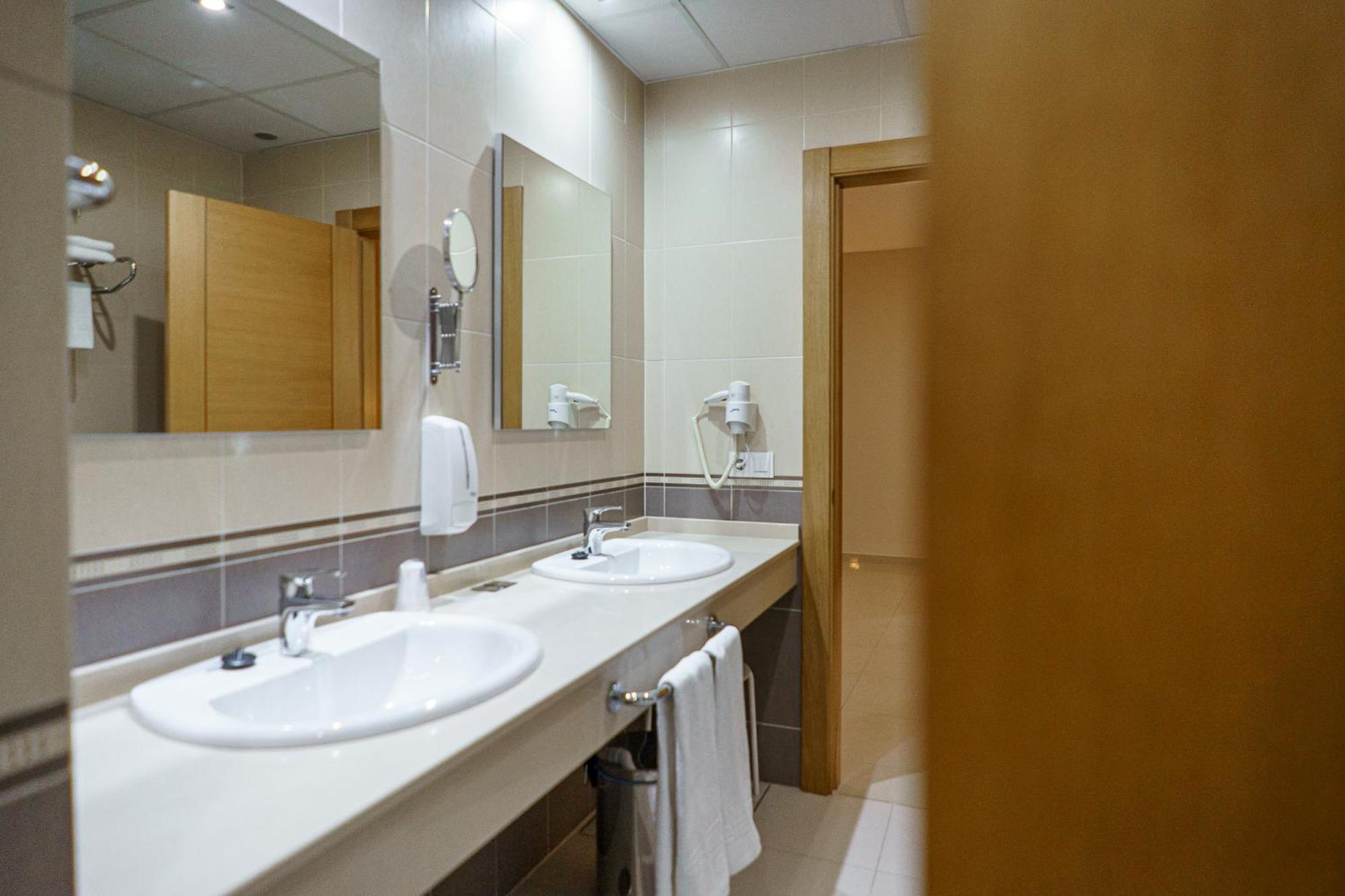 Hostal Acueducto Los Milagros เมรีดา ภายนอก รูปภาพ